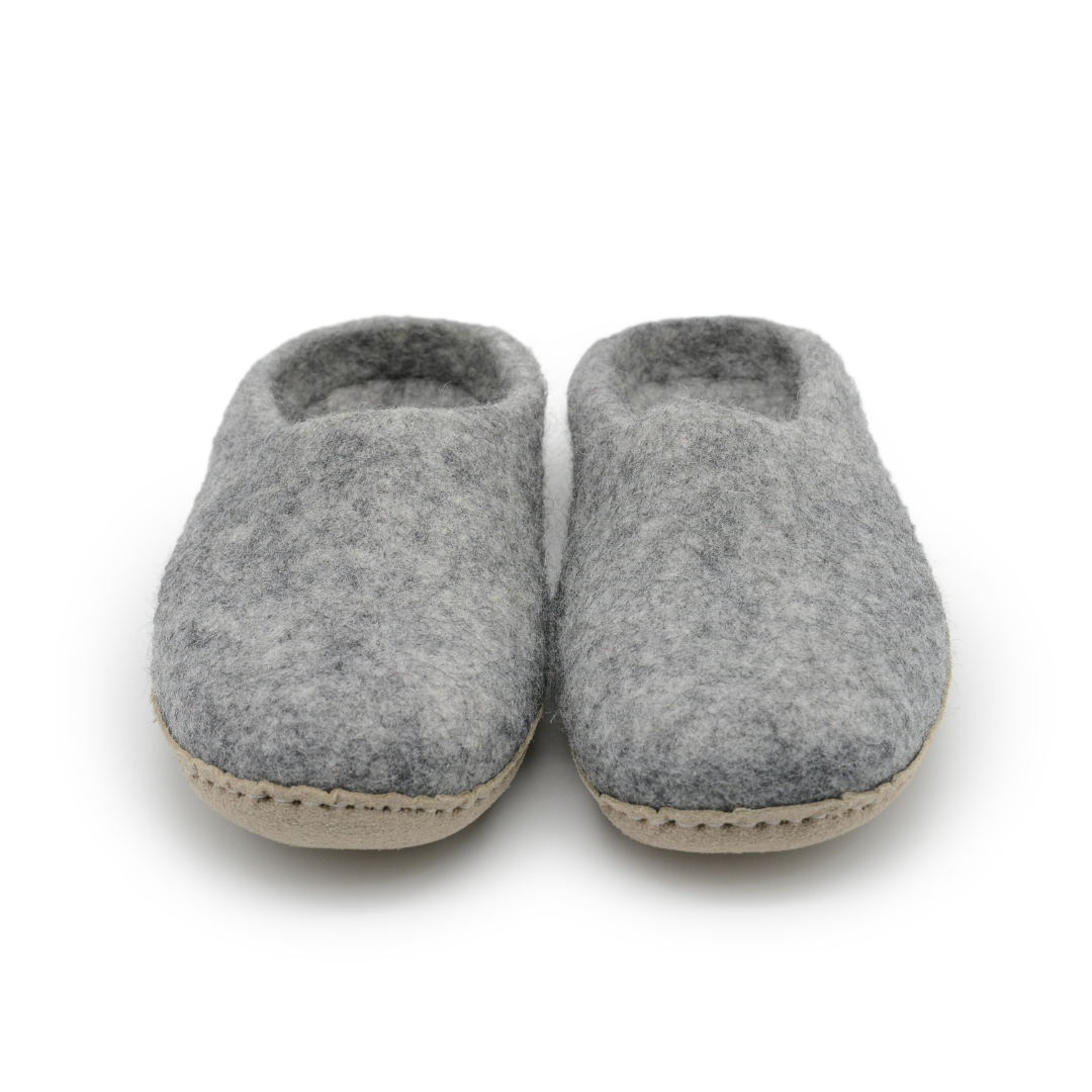Natural Grey Handmade Wool Felt Indoor Slipper with Leather Sole