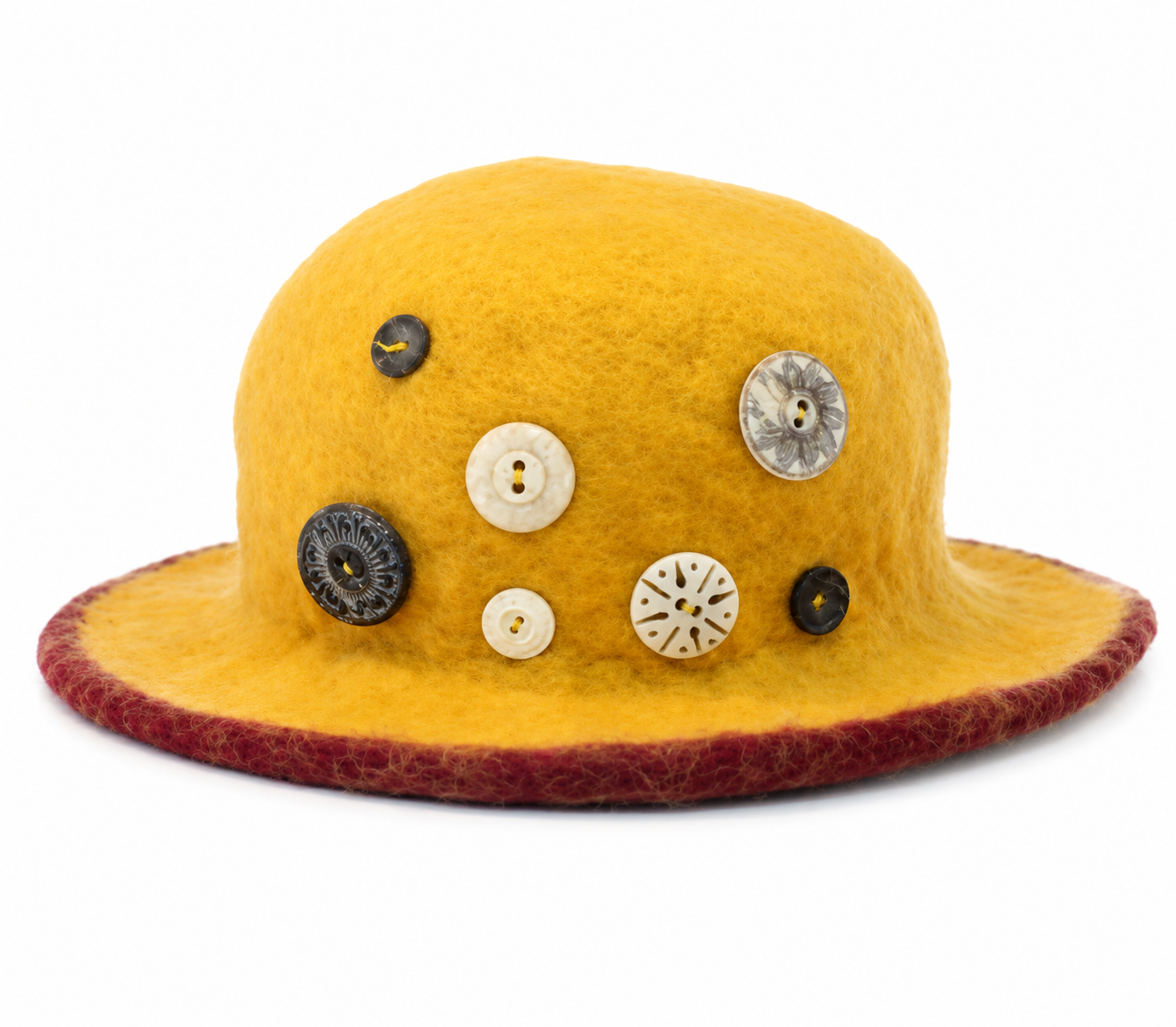 Chapeau cloche en feutre de laine jaune avec détail bouton