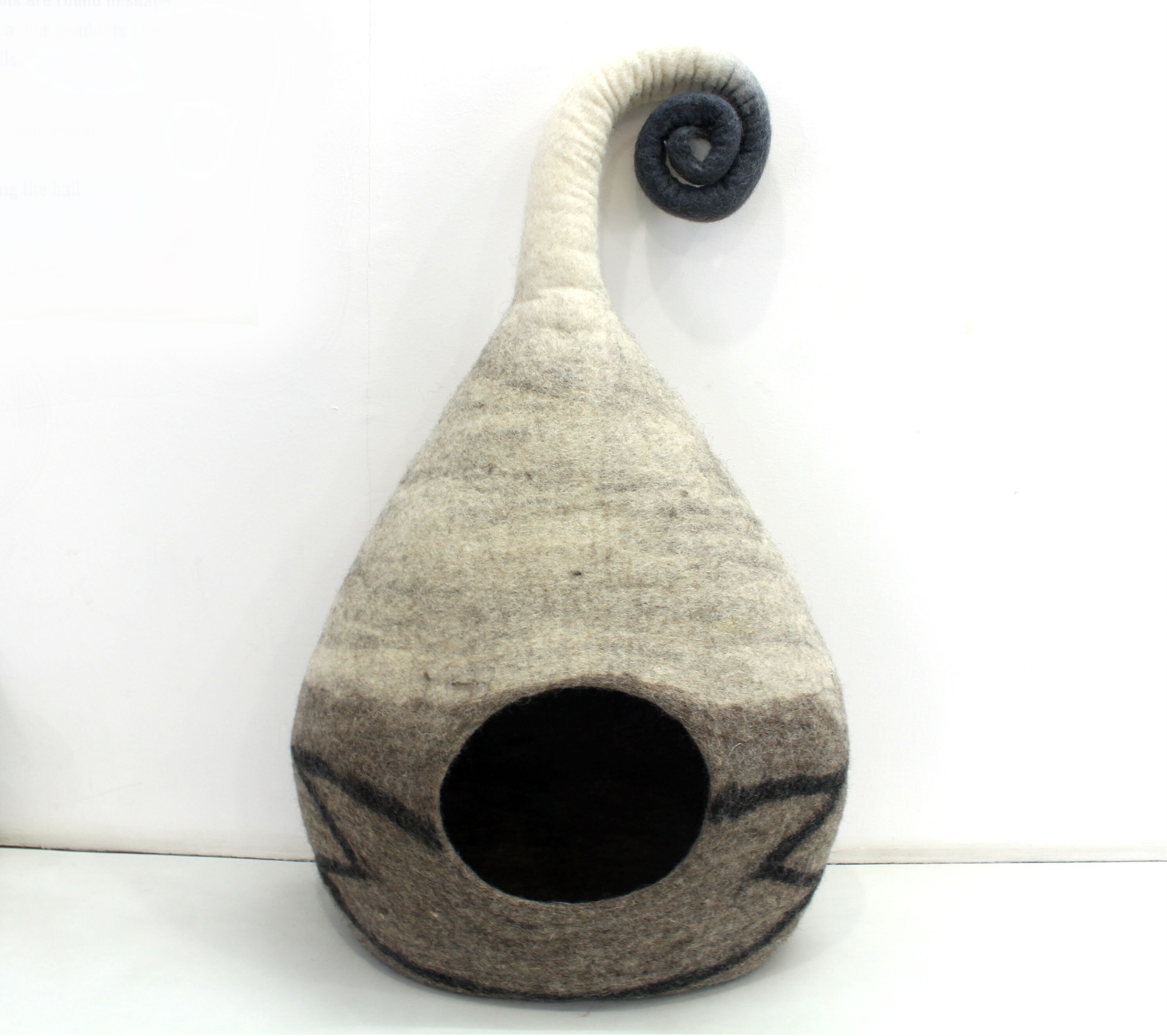 Handmade Wool Cat Cave – Cozy Felt Pet Bed with Swirl Tail