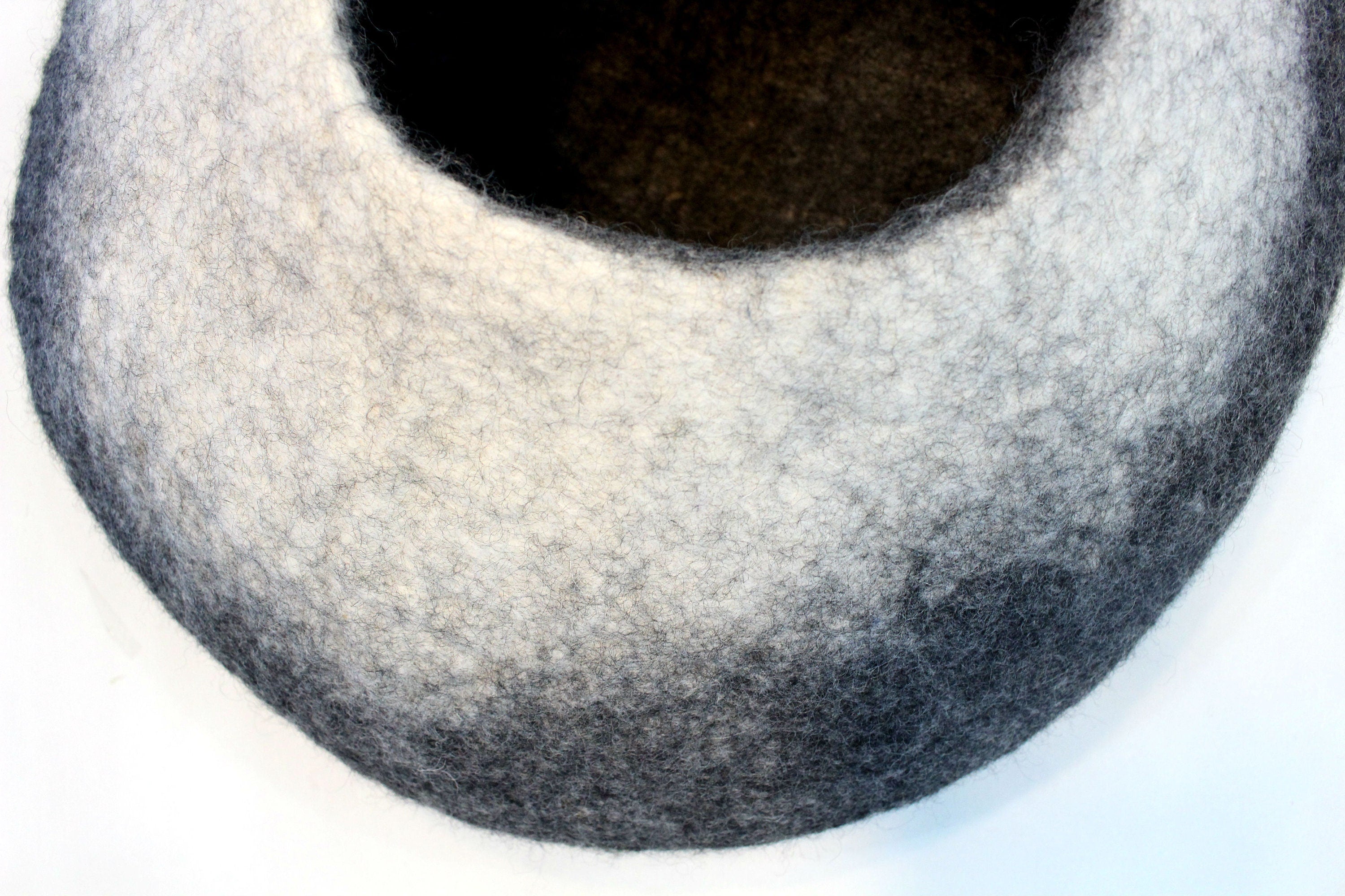 Handmade Ombre Wool Cat Cave – Modern Pet Bed