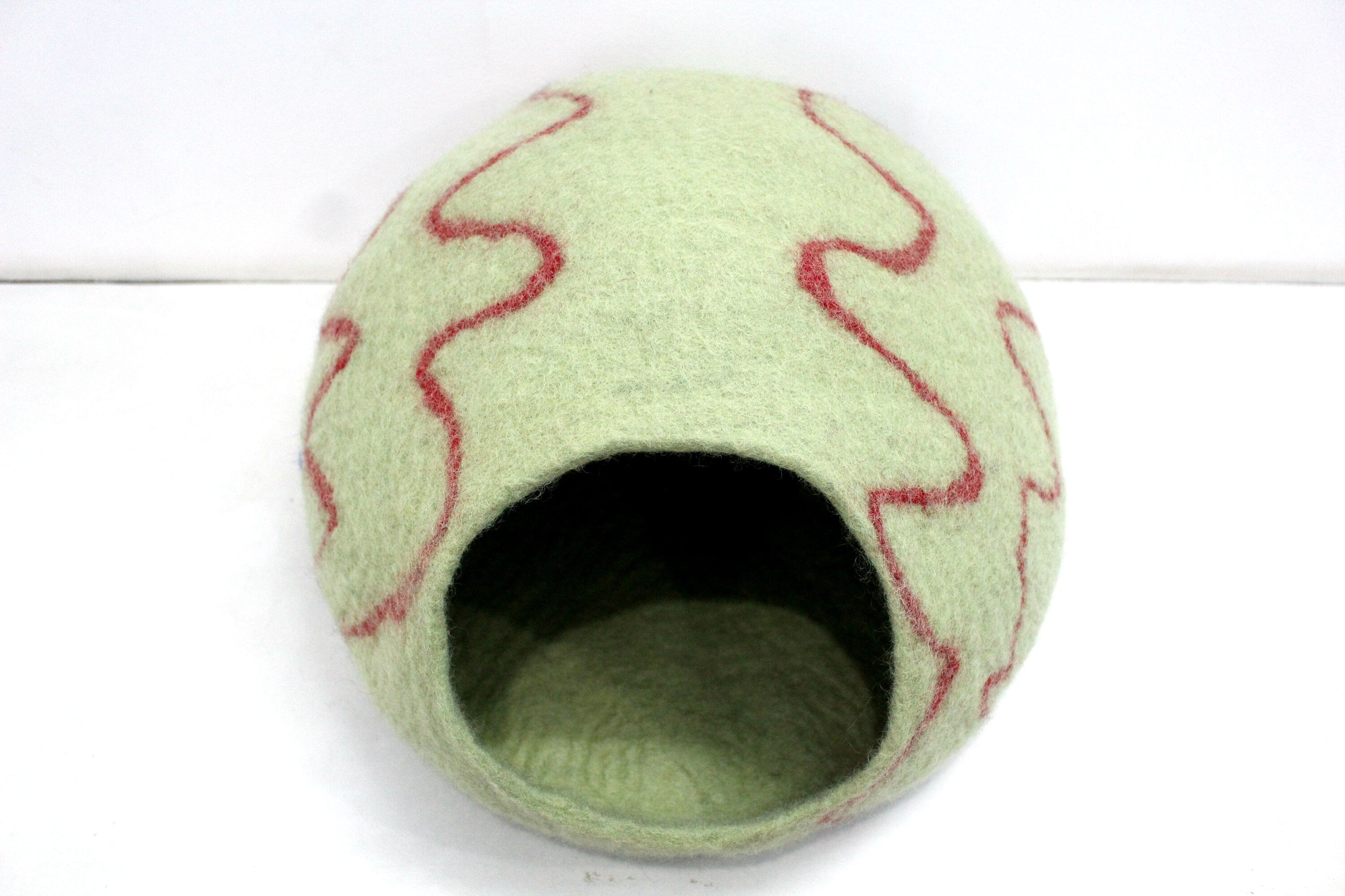 Mint Green Wool Felt Cat Cave – Eco-Friendly Pet Bed