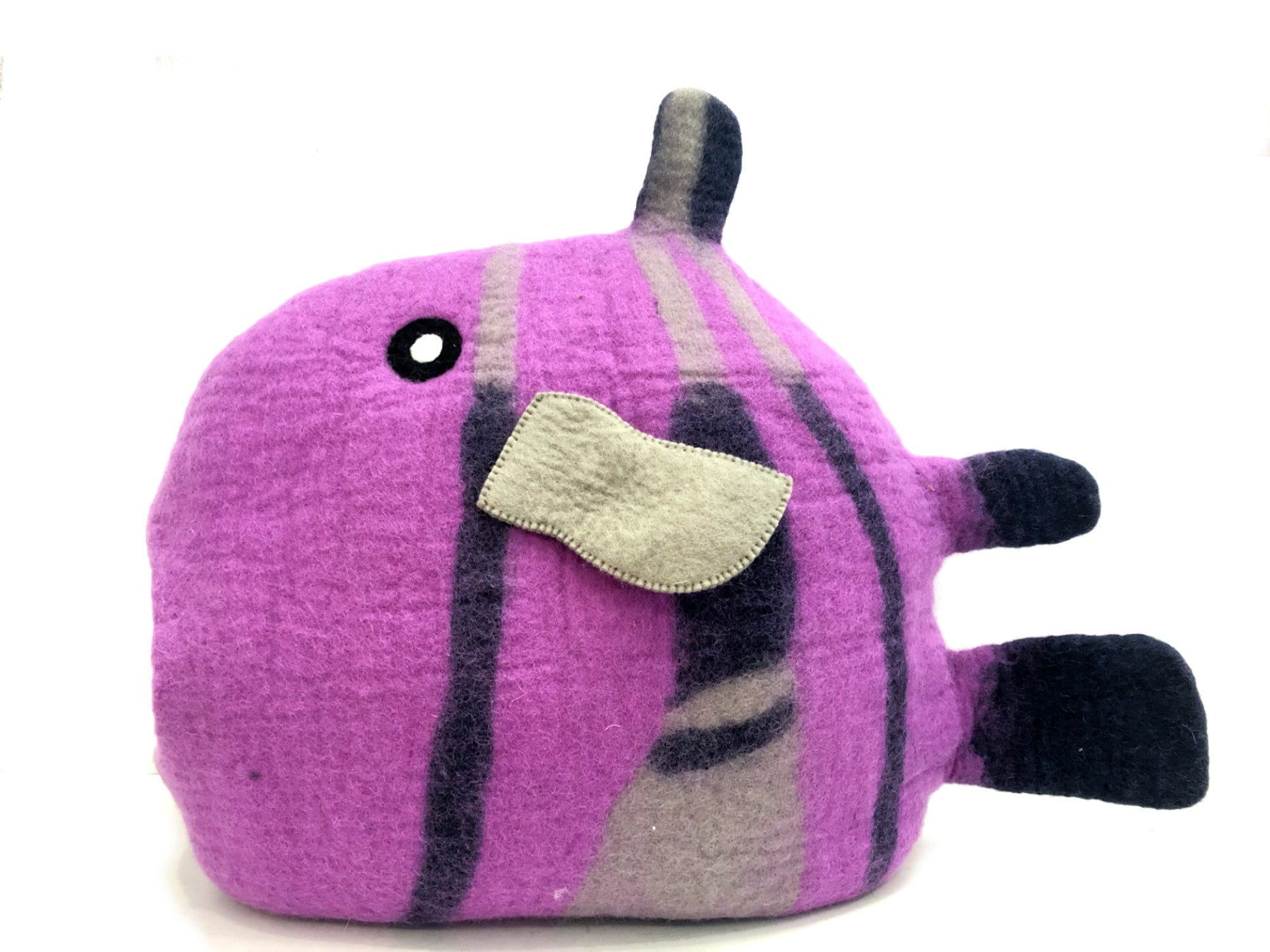 Handmade Wool Cat Cave – Pink Fish Felt Bed, Cozy Kitty House
