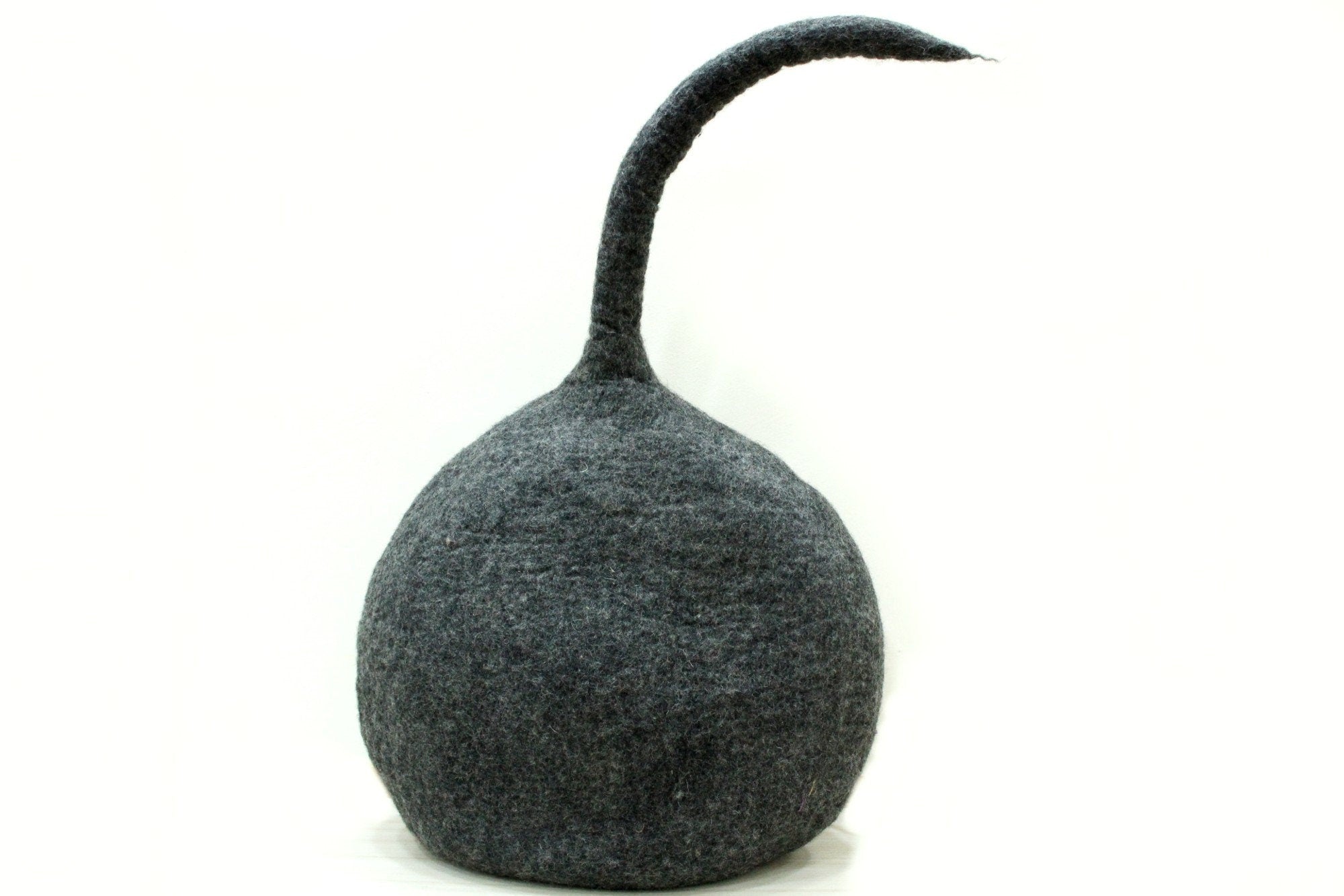 Felted Handmade Pod Dark Grey Felt Cat Cave - Cozy Flower Pet Bed - Wool Cat House - Pet Bedding - Modern Kitty Bed