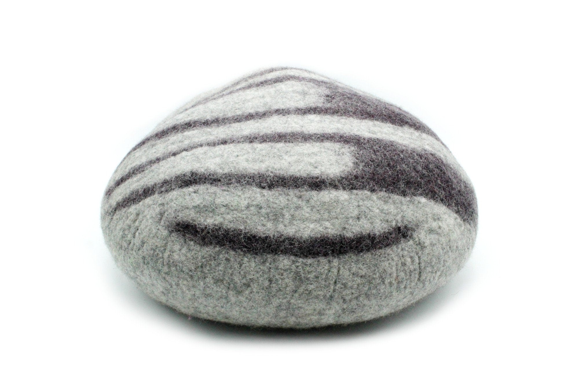 Grey Stone Wool Cat Bed- 100% Premium Wool Cat House - Ideal Gift for Pet Lovers