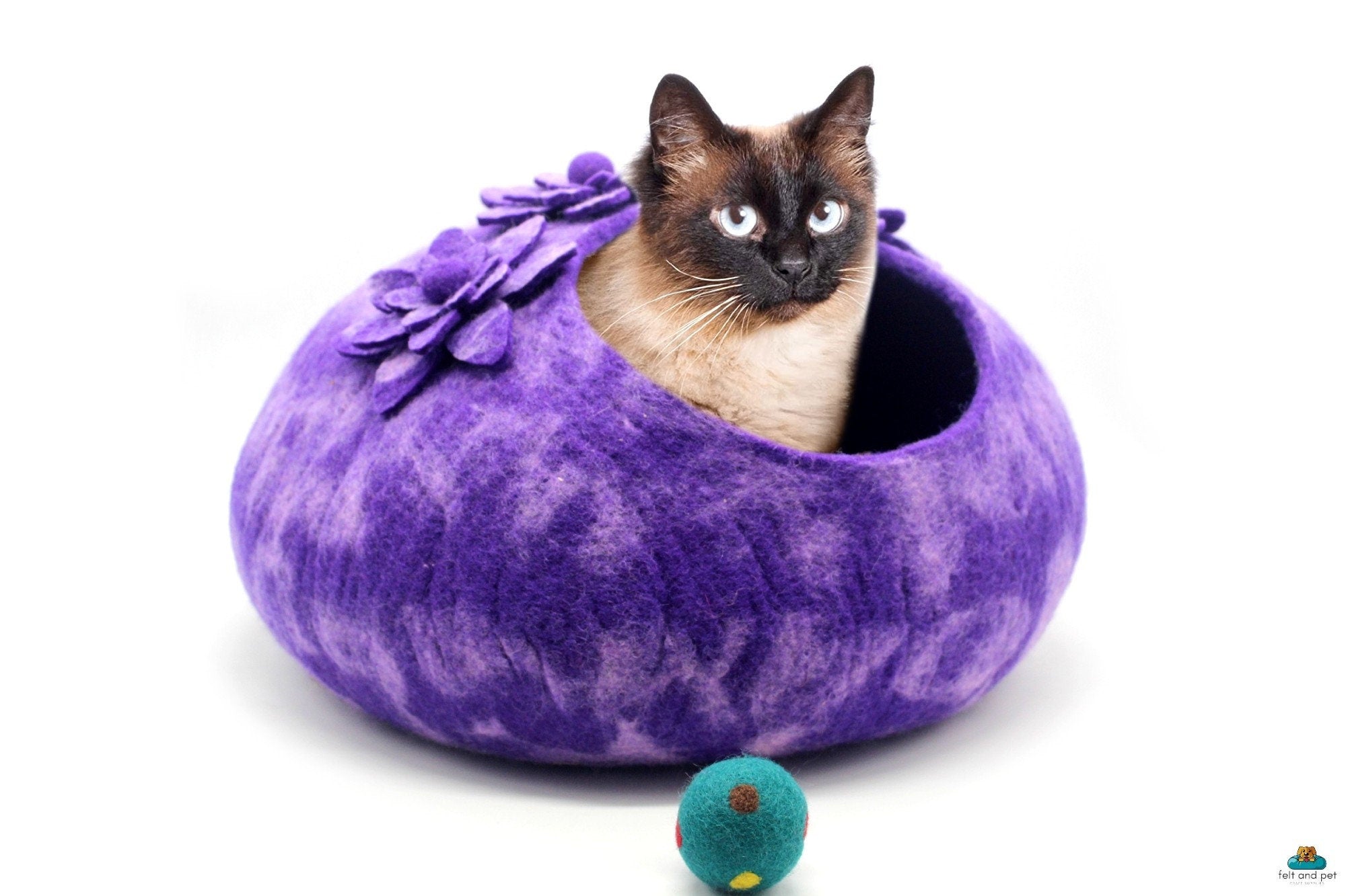 Pet Furniture - Floral Cat Nap Cocoon - Gift For Pet - 100% Pure Wool Cozy Cat Bed