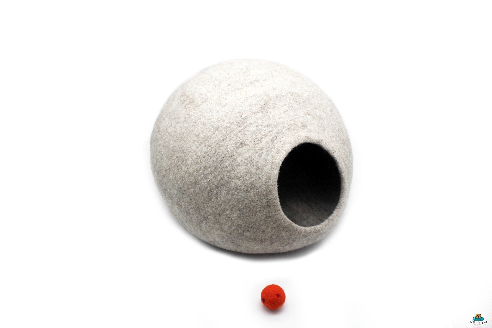 Wool Felt Cat Cave - Natural Grey Cat Bed - Furniture For Your Pet - Wool Pet Bed