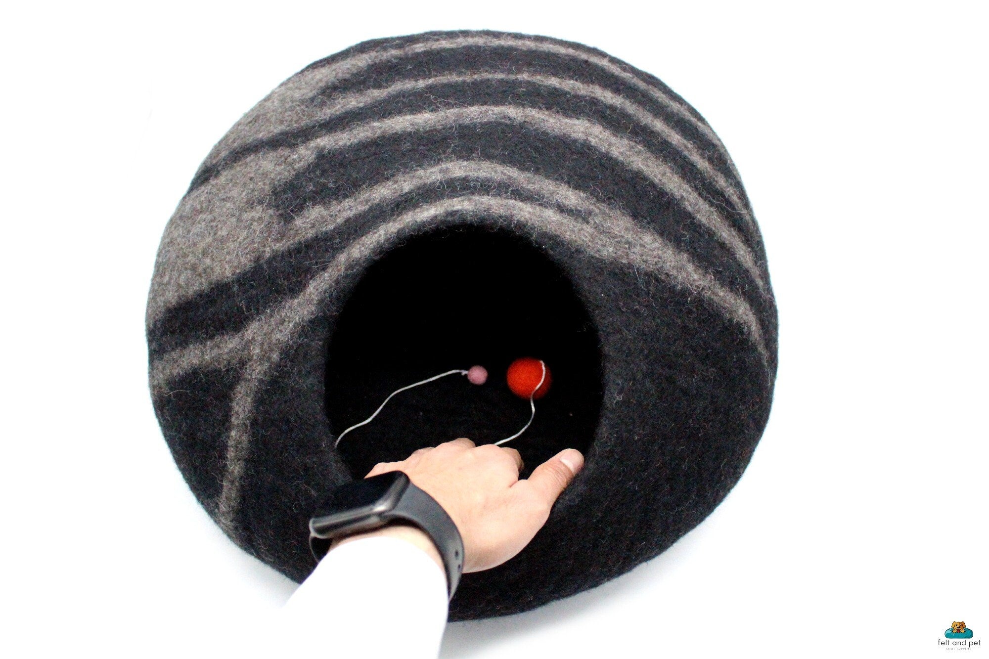 Black Stone Wool Cat Cave - Handmade Pet Furniture - Organic Felt Wool Bed - Gift for Pet Lover