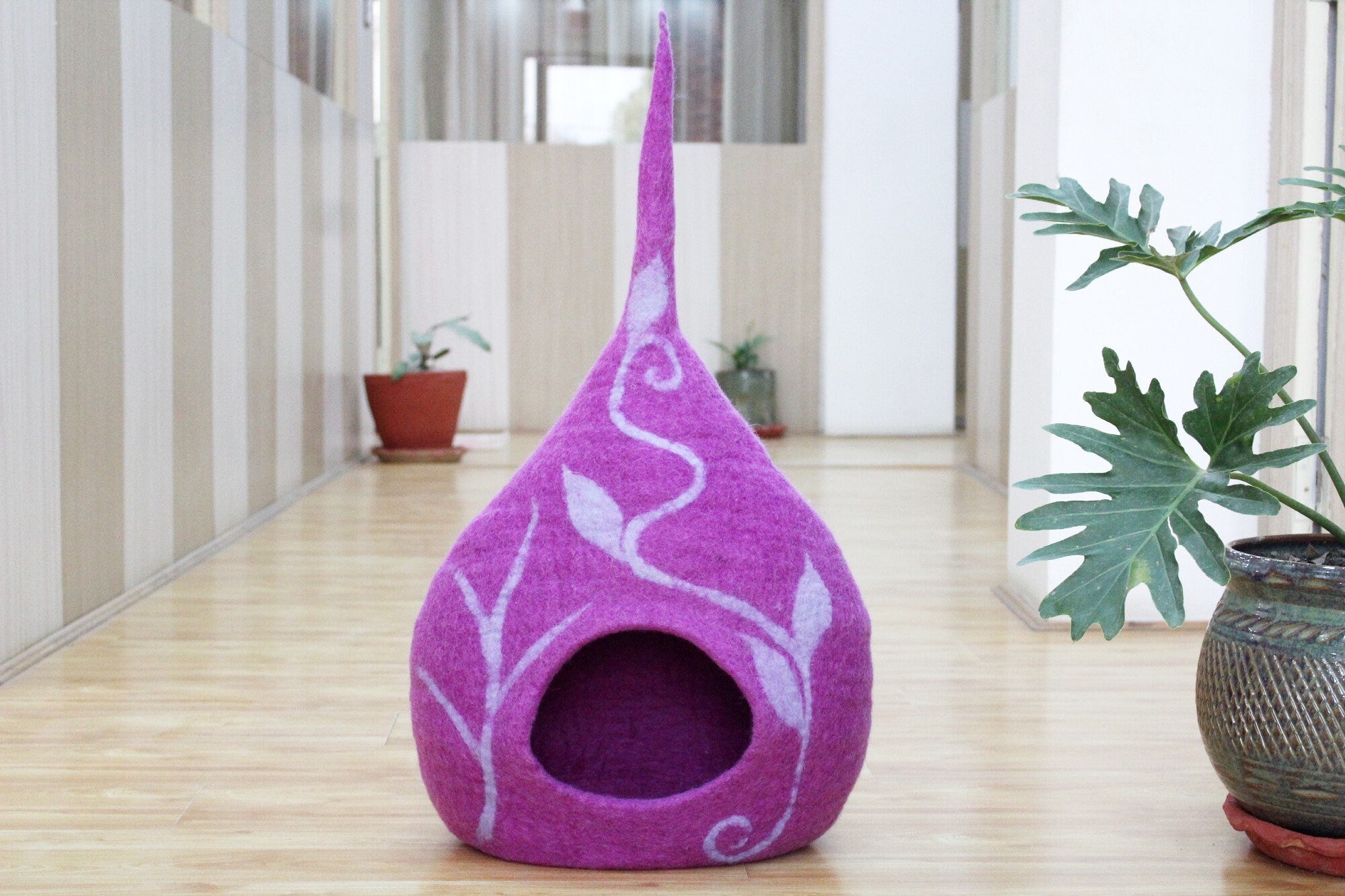 Handmade Cat Cave- Wool Pet Bed- Felt Cat House- 100% Pure Wool Cave- No Harmful Chemicals Used To Dye