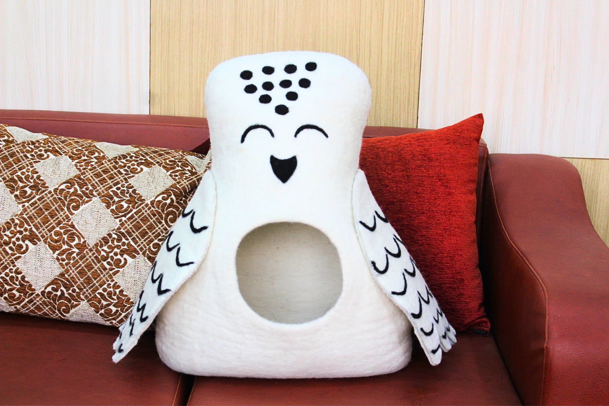 Owl Wool Cat Cave - Indoor Cave - Dome Kitty Bed - Washable Puppy House - Soft & Cozy Pet Bed