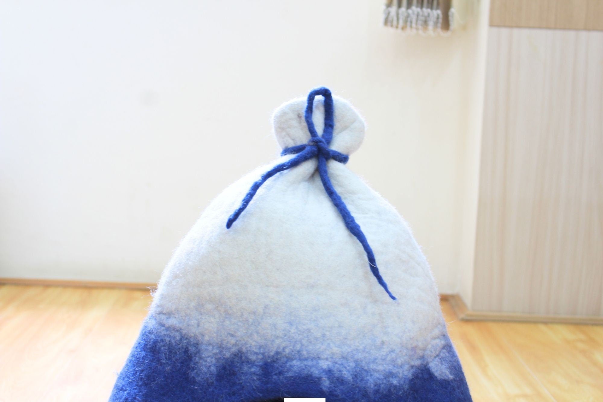Blue & White Felt Cat Cave- Wool Cat House: Handmade, Soft And Cozy- 100% Pure Wool Pet-friendly Cave - Gift For Pet Lovers