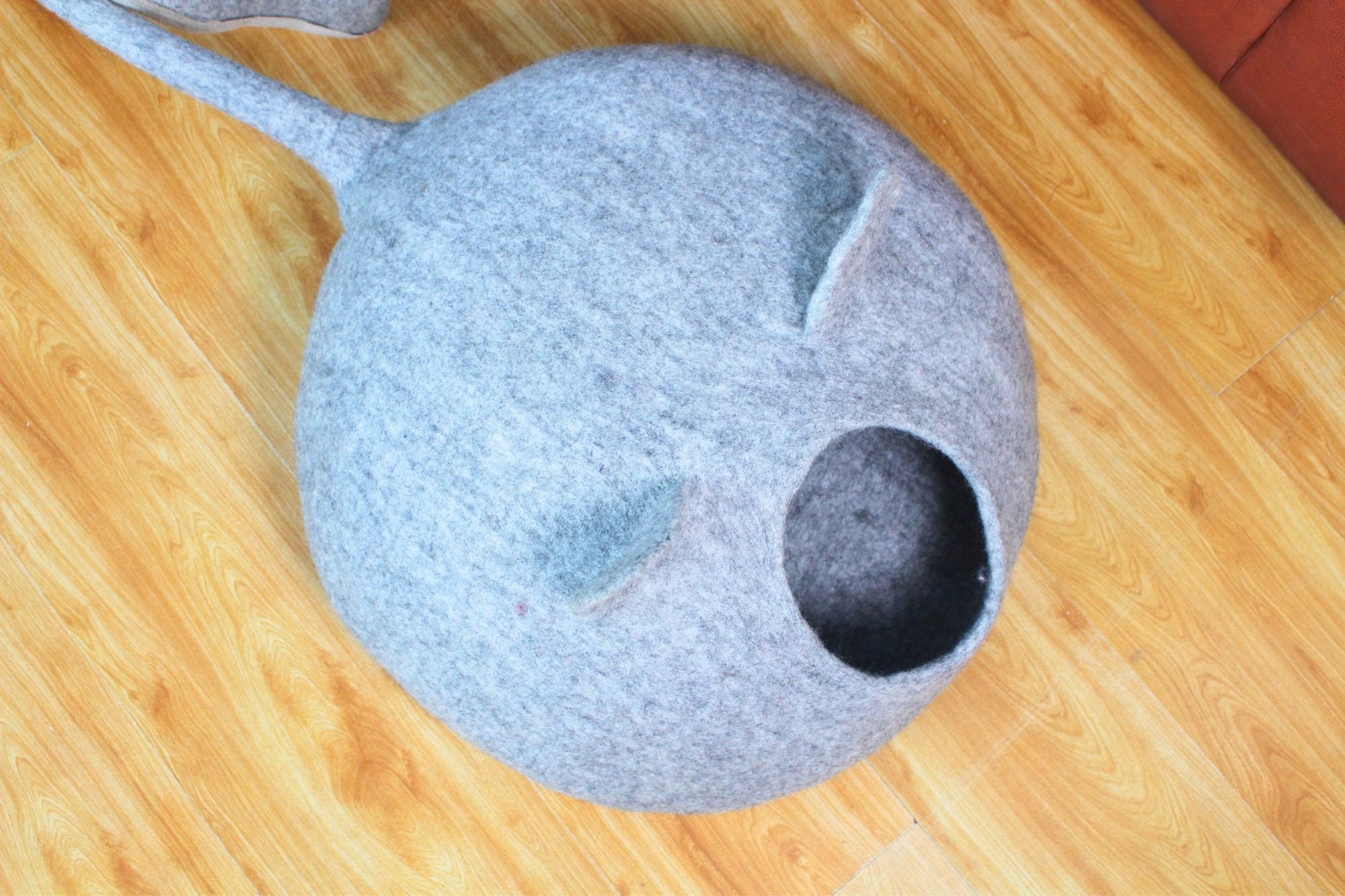 Cuccia per gatti a forma di topo grigio in feltro | Lettino per animali domestici in lana ecologica | Comodo rifugio per gatti