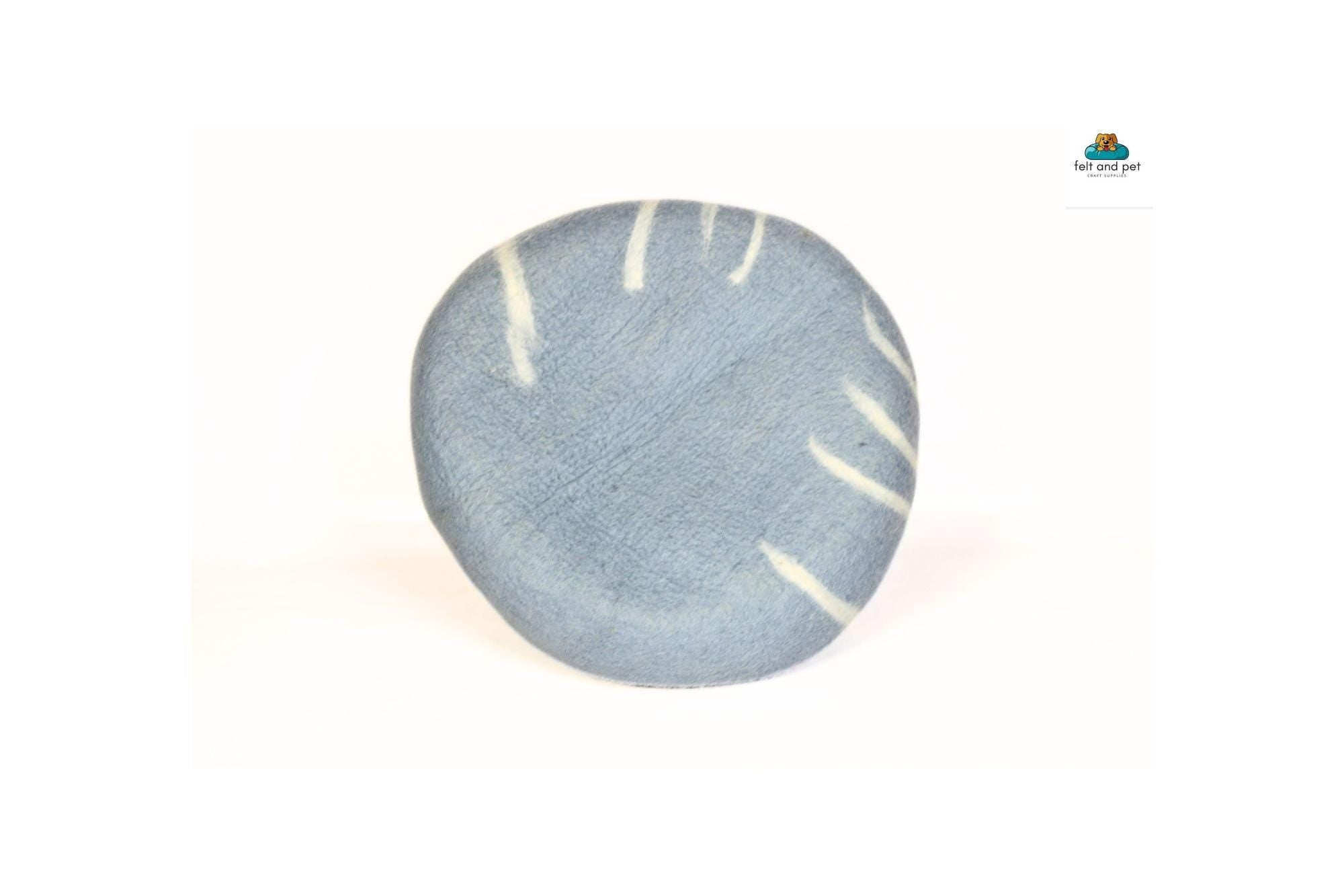 100% Pure Wool Felt Cat Cave - Handmade Wool Cat House - Warm Kitty House- Perfect For All Searsons- Eco-Friendly, And Non-Toxic