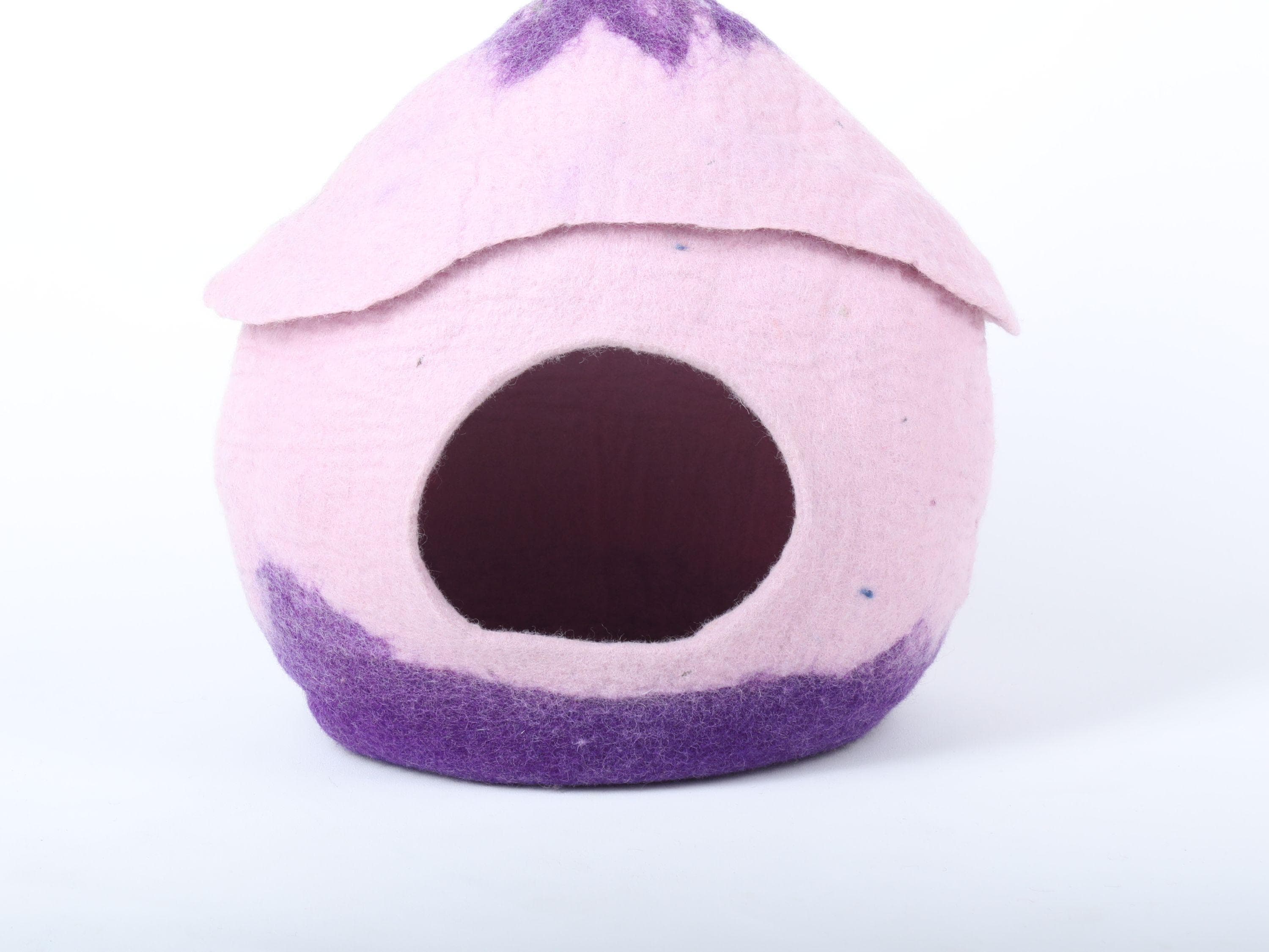 Handmade Wool Cat House- Large Cat Beds- Pure Wool Pet Funrniture- Customizable Pet Beds