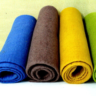 Tapis de yoga en feutre de laine marron fait main Tapis de méditation naturel