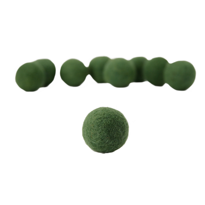 Boules en feutre de laine vert forêt faites à la main Pompons d'artisanat