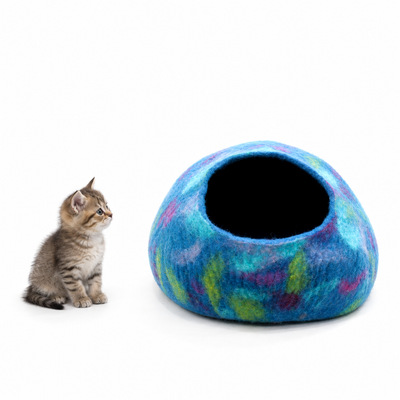 Aurora Handmade Felt Cat Cave