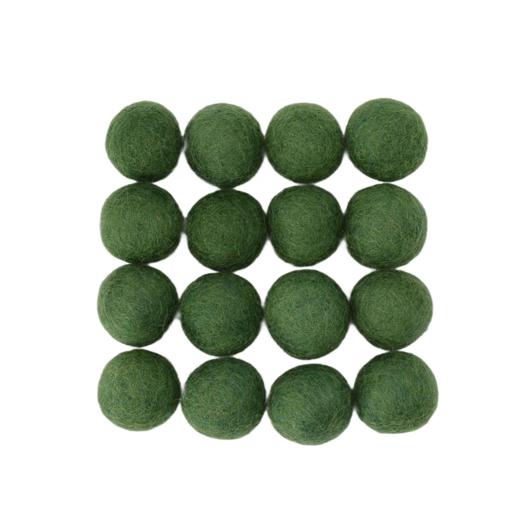 Boules en feutre de laine vert forêt faites à la main Pompons d'artisanat