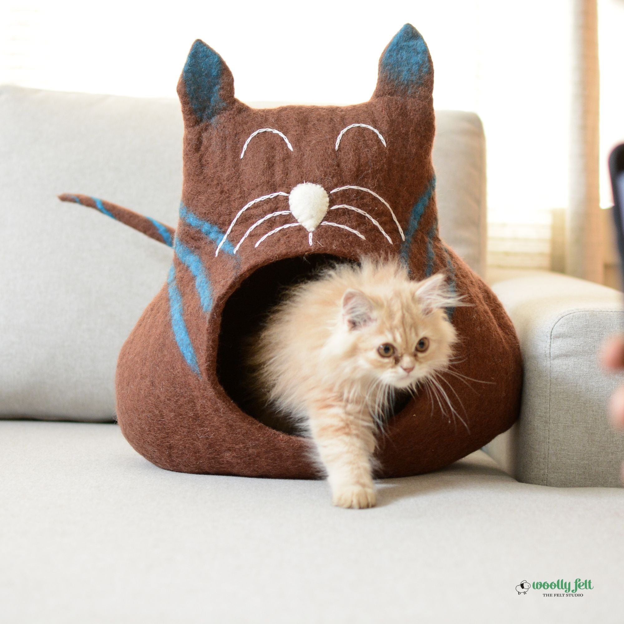 Hand made felt Kitty Whiskers Retreat