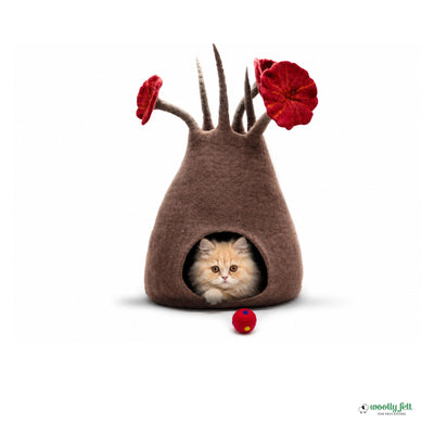 Maison de chat en feutre rouge faite à la main en forme de fleur, lit douillet pour chat en laine, cabane à chat confortable