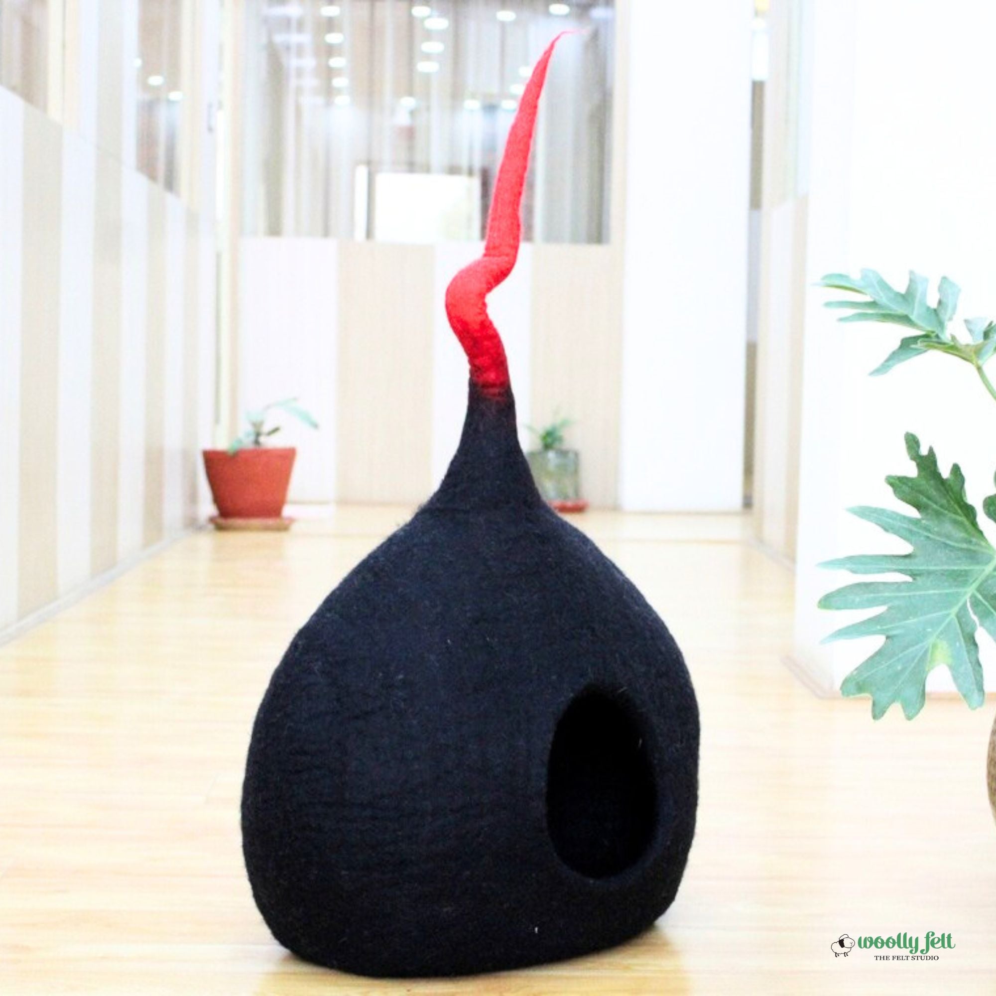 Black Felt Cat Cave with Red Tail Wool Cat Bed Cat Pod