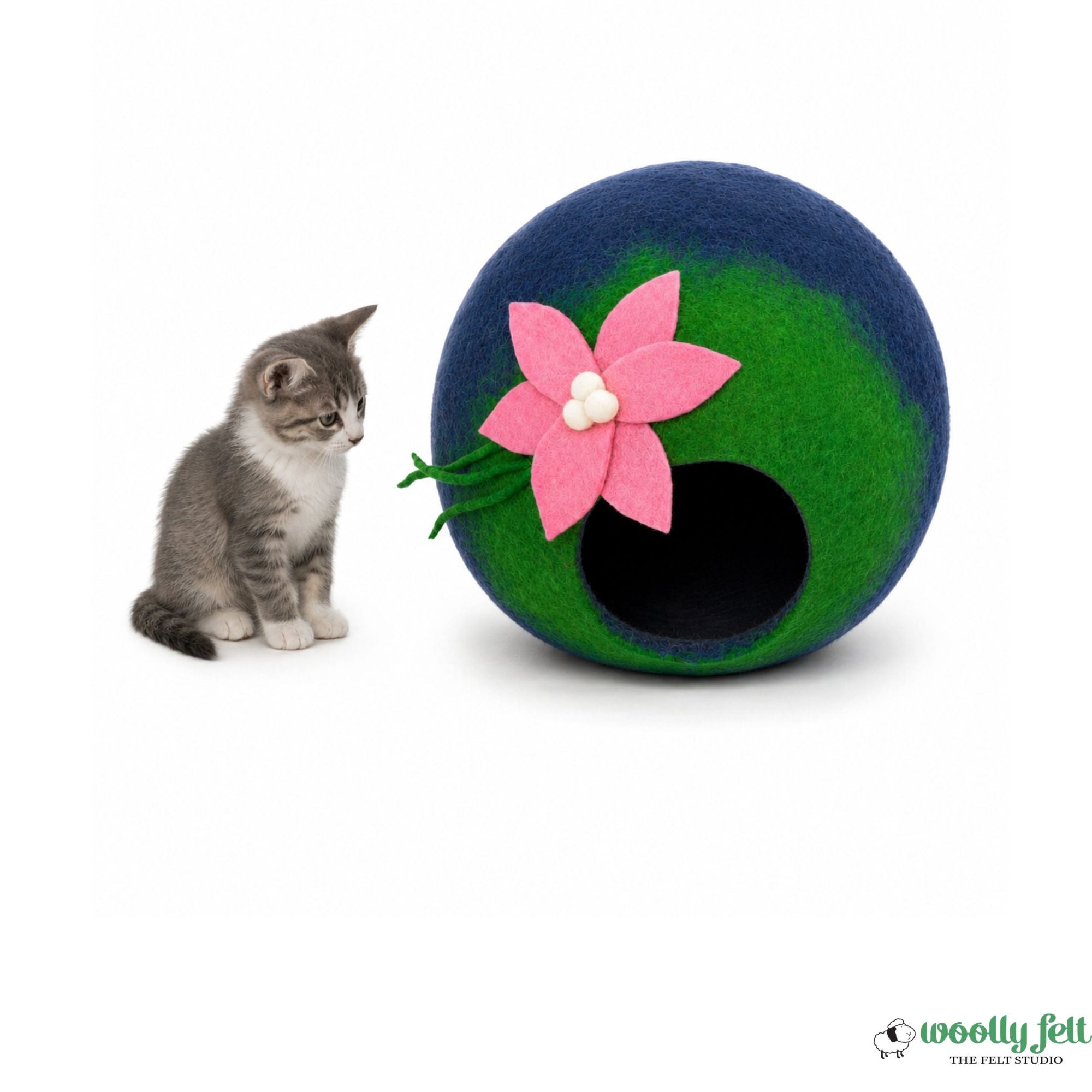 Lily Pond Wool Felt Cat Cave – Flower Pet House, Cozy Cat Dome