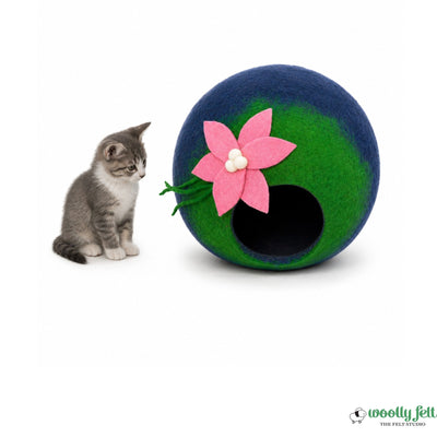 Lily Pond Wool Felt Cat Cave – Flower Pet House, Cozy Cat Dome