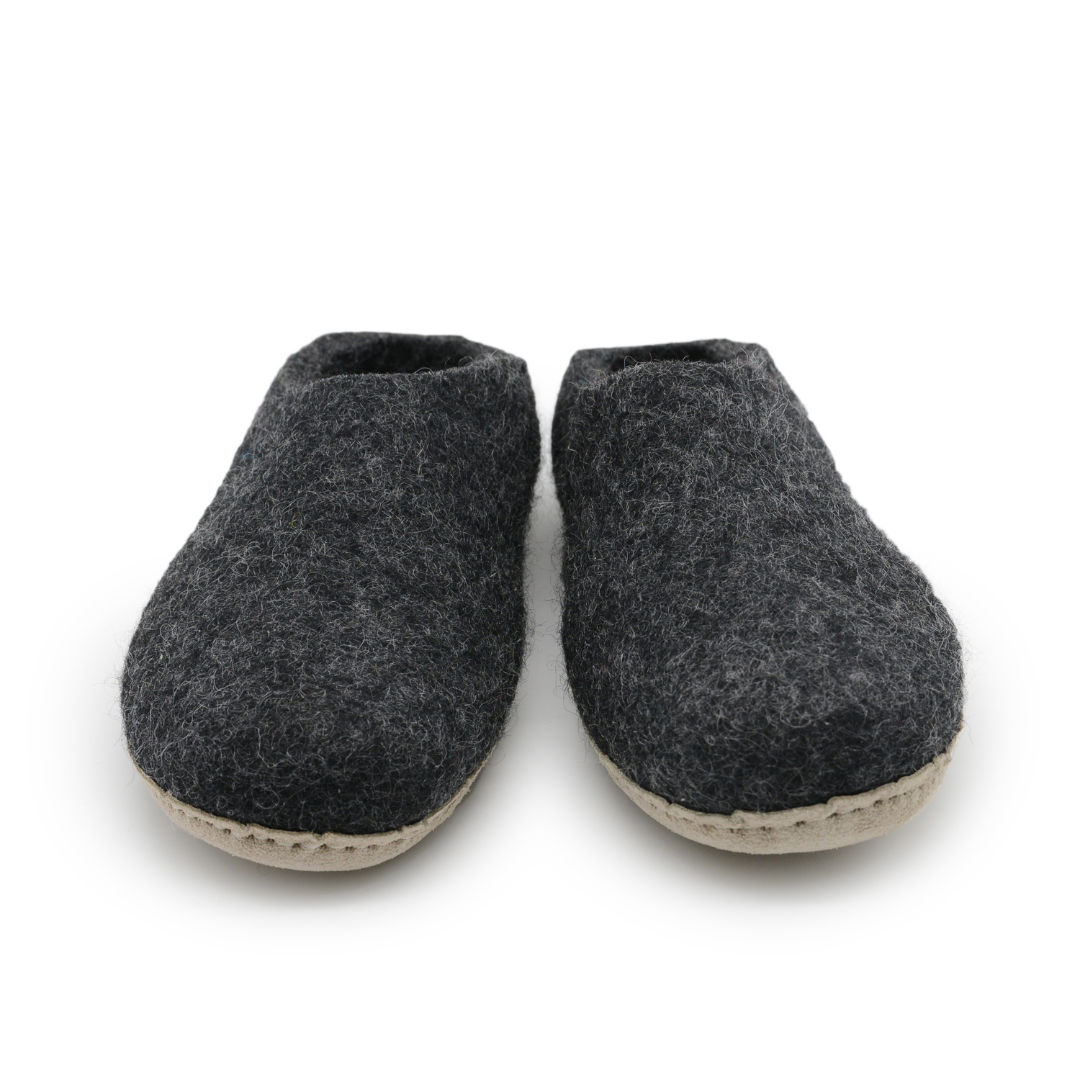 Charcoal Grey Handmade Wool Felt Indoor Slipper with Leather Sole