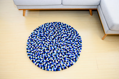 Tapis Rond Fait Main en Laine avec Boules de Feutre Mélangées Bleues