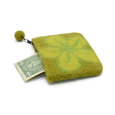 Porte-monnaie en feutre de laine vert clair à motif de feuilles abstraites