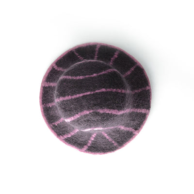 Élégant chapeau en feutre de laine violet avec doublure rose