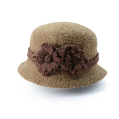 Chapeau unique en feutre de laine marron avec fleur décorative