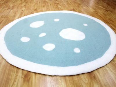 Tapis rond en feutre de laine motif nuage fait main pour chambre d'enfant