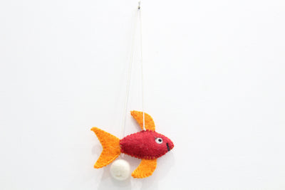 Felt Fish Cat Teaser Toy - Handmade Wool, Non-Toxic