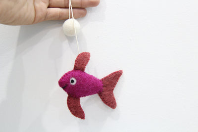 Felt Fish Cat Teaser Toy - Handmade Wool, Non-Toxic