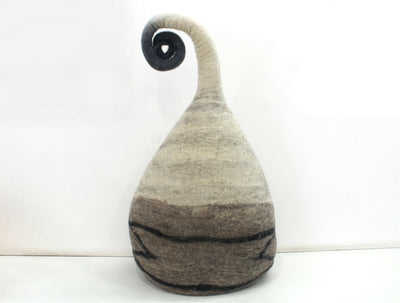 Handmade Wool Cat Cave – Cozy Felt Pet Bed with Swirl Tail