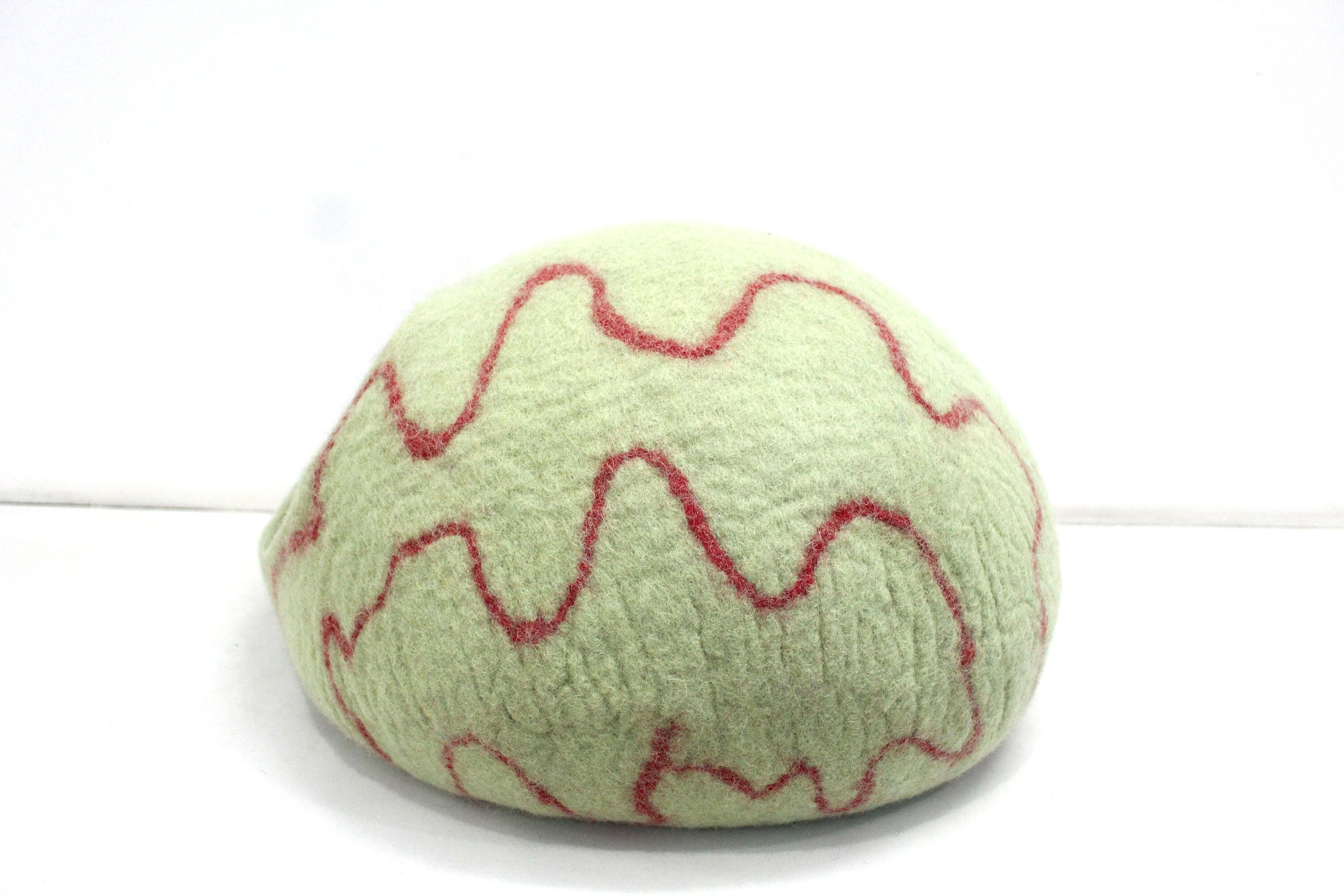 Mint Green Wool Felt Cat Cave – Eco-Friendly Pet Bed