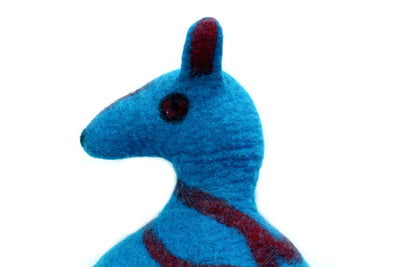 Kangaroo Felt Cat Cave – Handmade Wool Pet Bed