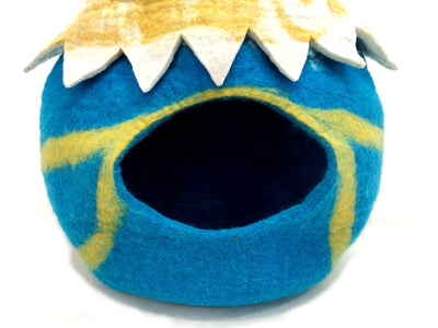 Handmade Wool Felt Cat Cave – Cozy Kitty Bed, Pet Gift