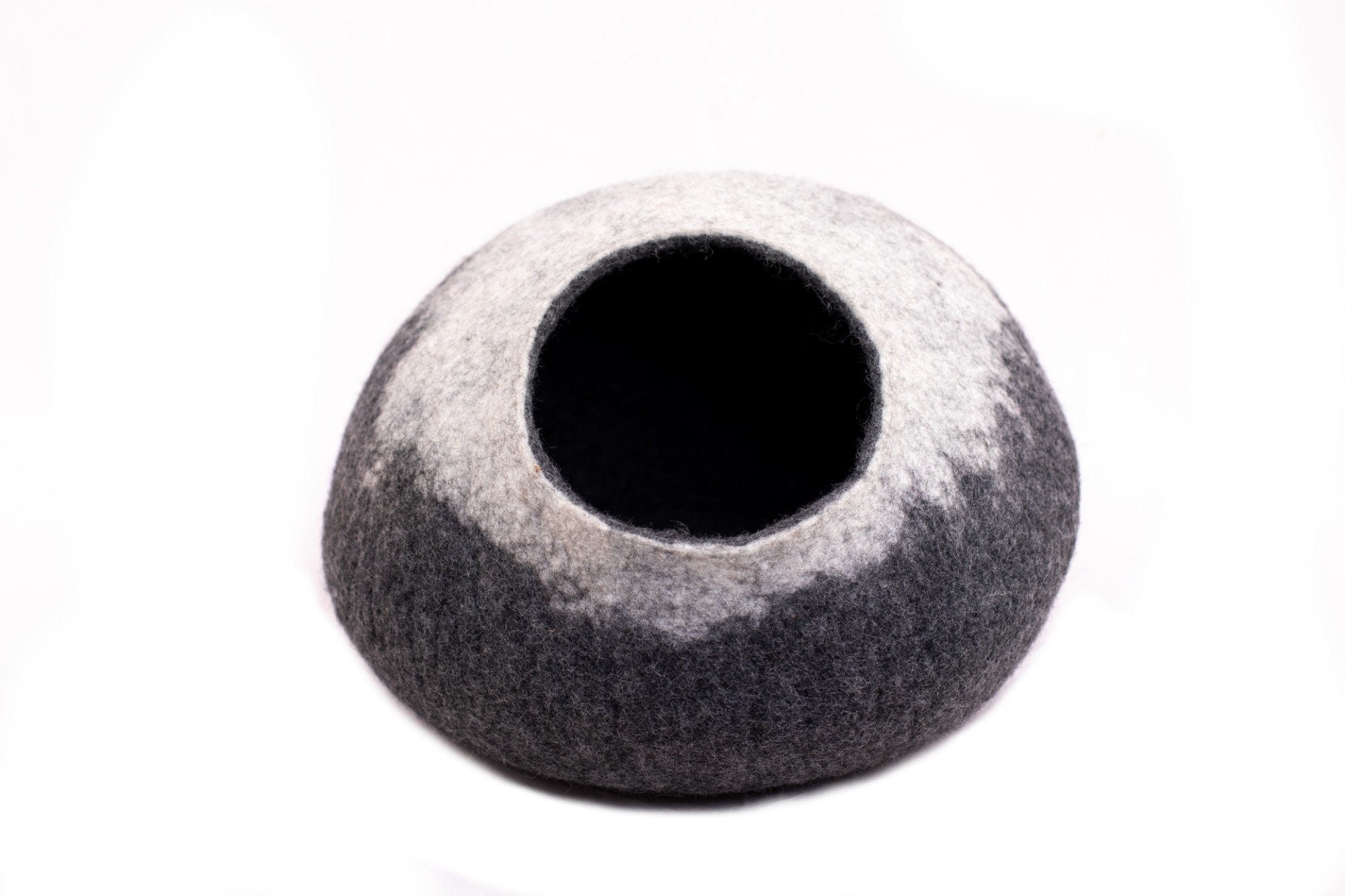 Felt Cat Cave - Handmade Felted Wool Cat Bed - Eco-Friendly Pet  Furniture