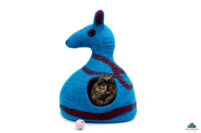 Kangaroo Felt Cat Cave – Handmade Wool Pet Bed