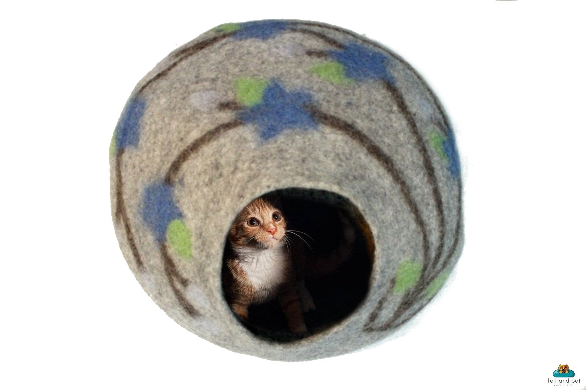 Felt Cat Cave - Pet Furniture - Cozy Wool Kitty Bed - Cat Nap Cocoon -  Kitty Warmer - Wool Pet Cave