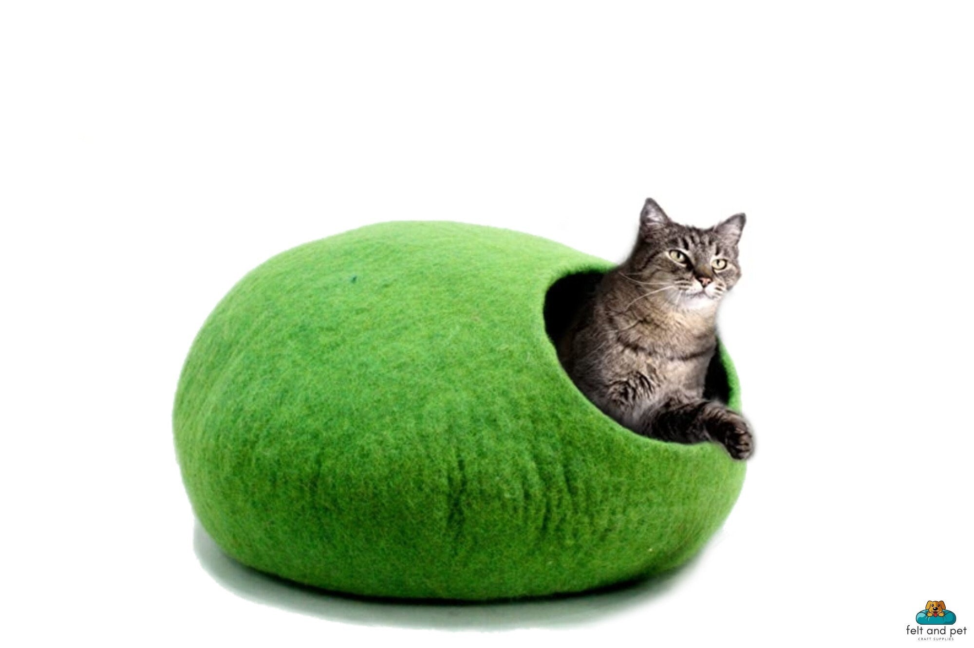 Green Felt Cat Cave – Handmade Wool Cat Bed