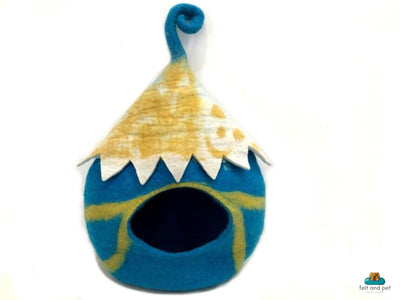 Handmade Wool Felt Cat Cave – Cozy Kitty Bed, Pet Gift