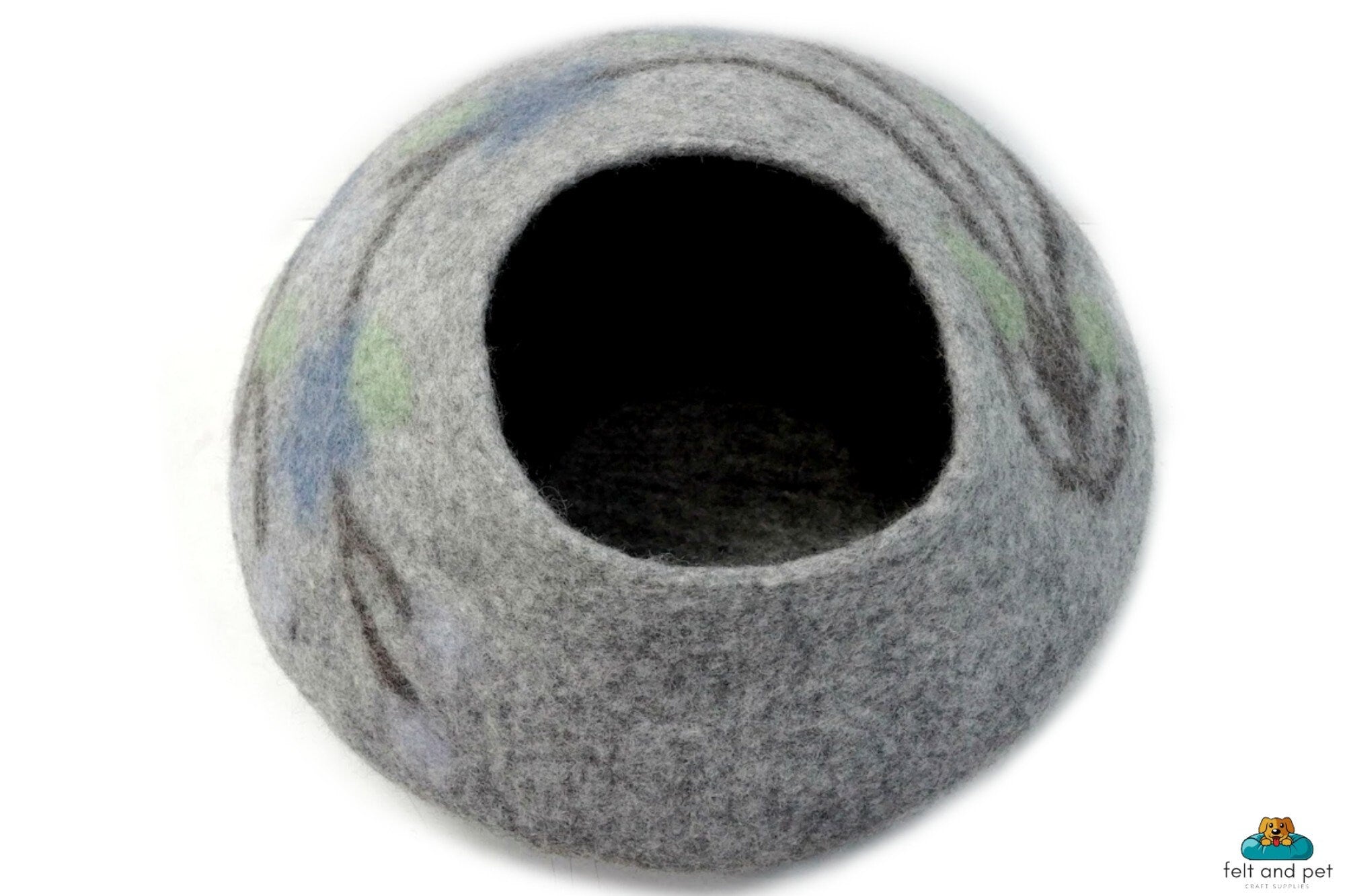 Handmade Felt Cat Cave – Gray Wool Pet Bed, Nepal