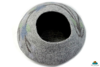 Handmade Felt Cat Cave – Gray Wool Pet Bed, Nepal