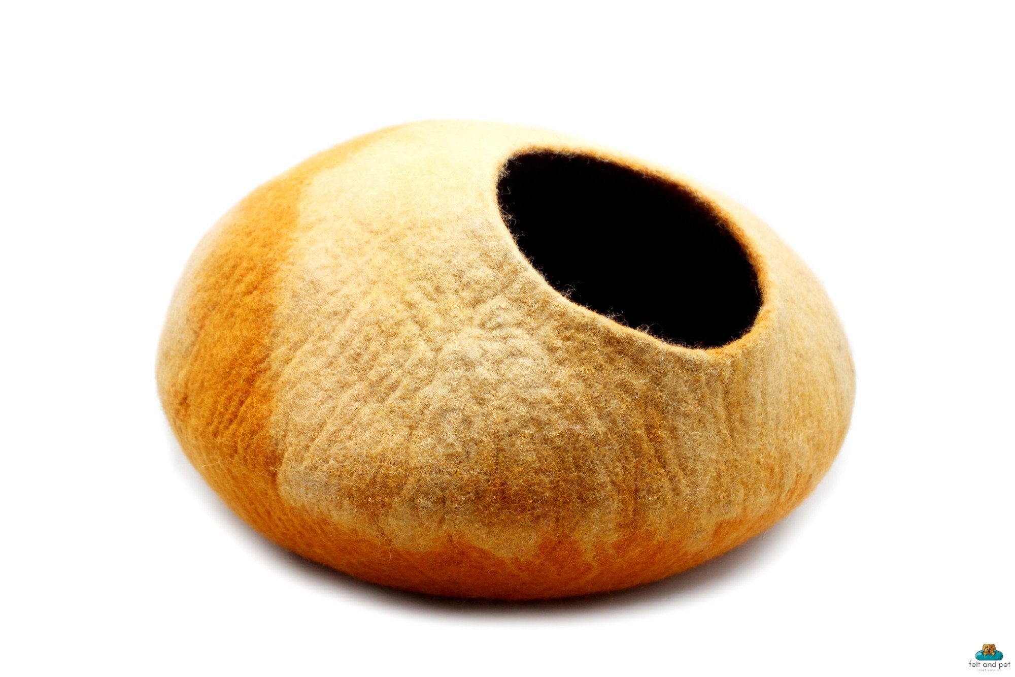 Tangerine Cat Cocoon In Round| Hand Felted Wool Cat House Using 100% Pure Sheep Wool| Durable And Spacious Pet Bed| Gifts For Pet Lover