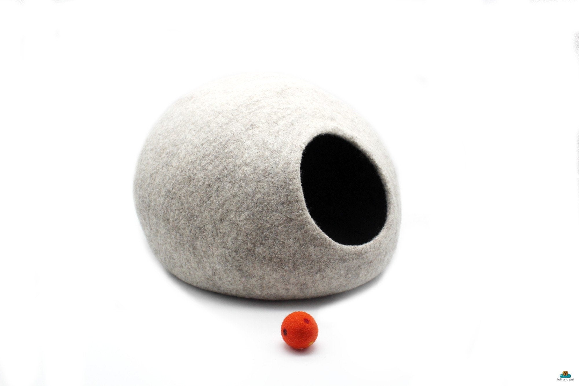 Wool  Felt Cat Cave - Natural Grey Cat Bed - Furniture For Your Pet - Wool Pet Bed