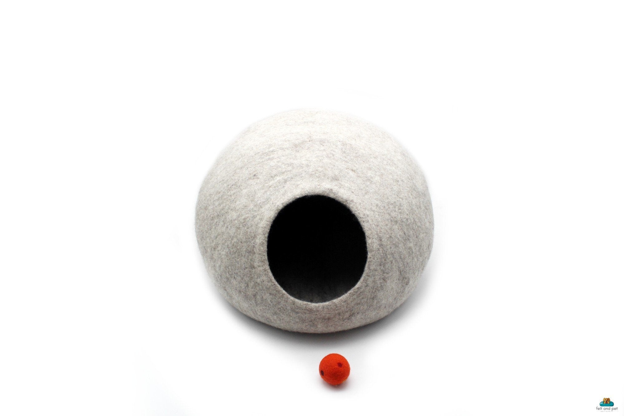 Wool  Felt Cat Cave - Natural Grey Cat Bed - Furniture For Your Pet - Wool Pet Bed