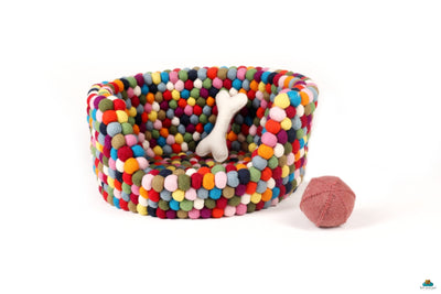 Felt Ball Pet Bed – Wool Cat House, Cozy Dog Bed