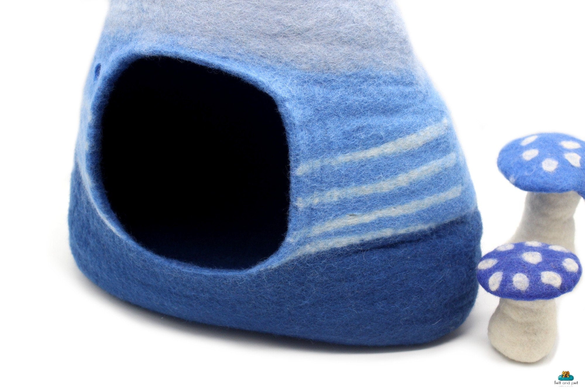 Fantasy Felted Wool Kitty Hideout -  Handmade Cat Cocoon - Cat Furniture - Pet Gift - Eco-Friendly Pet Bed